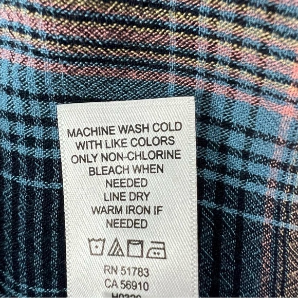 MAURICES Women’s Button Shirt Sz Medium Multi Color Plaid Pocket - Picture 6 of 9